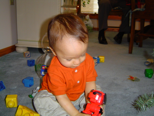 032 Jason11272003.jpg, 12/2/2003, 155 kB