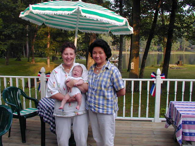 27040178.JPG, 7/4/02, 62 kB