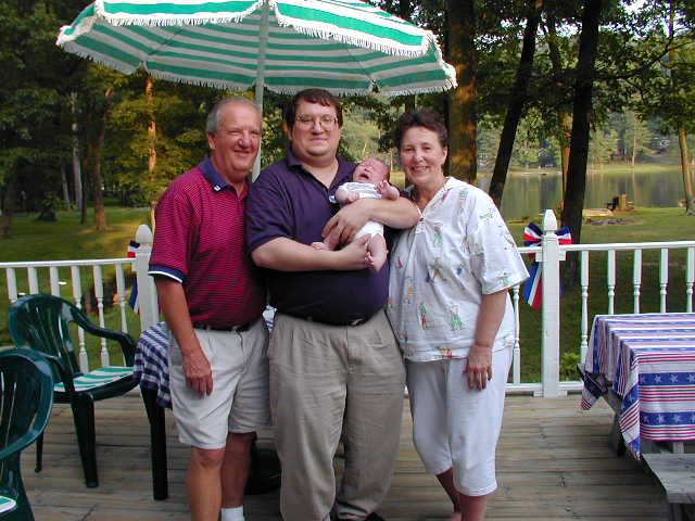 27040181.JPG, 7/4/02, 58 kB