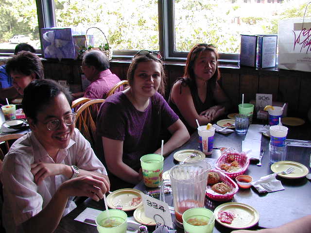 28100337.JPG, 8/10/02, 59 kB
