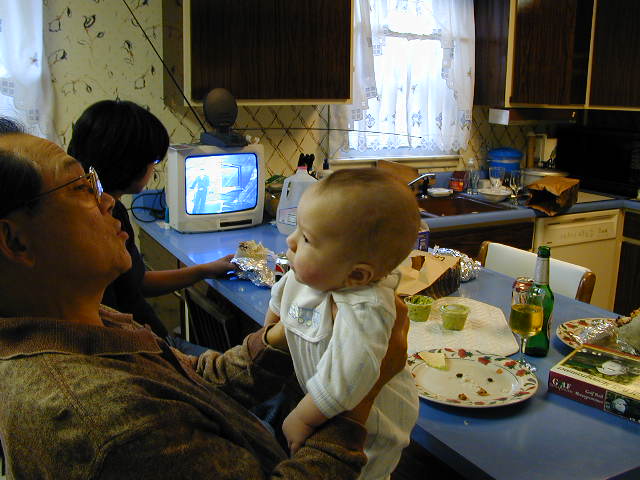 2Z210222.JPG, 12/21/02, 60 kB