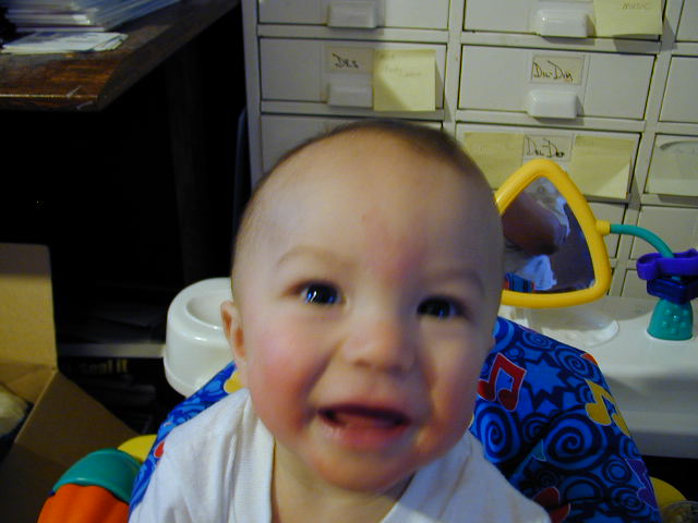 32200552.JPG, 2/20/03, 50 kB