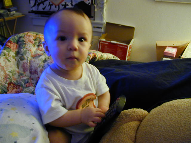 34220690.JPG, 4/22/03, 54 kB