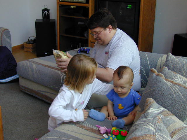 36050844.JPG, 6/5/03, 56 kB
