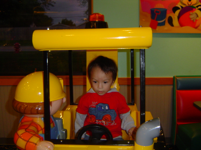 Jason 038.jpg, 6/6/2005, 149 kB